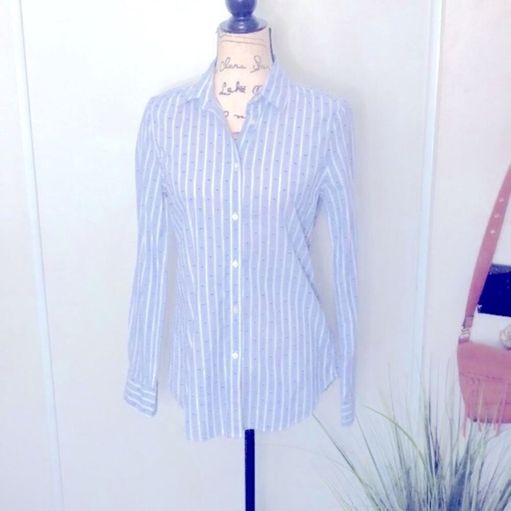 GAP Fitted Boyfriend Stripe Shirt size XS